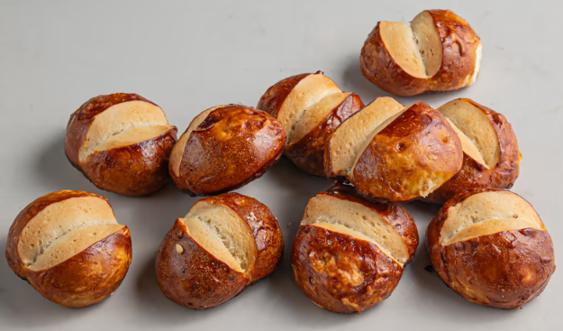 מארז ענק לתינוקת הכולל מארזים מתוקים ומלוחים מבבקה בייקרי